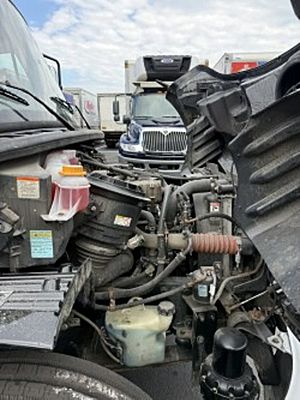 2019 Freightliner M2 106