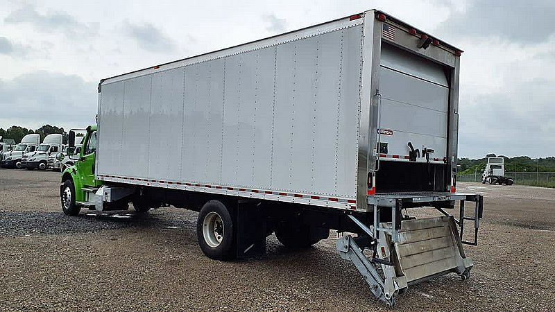 2020 Freightliner M2 106