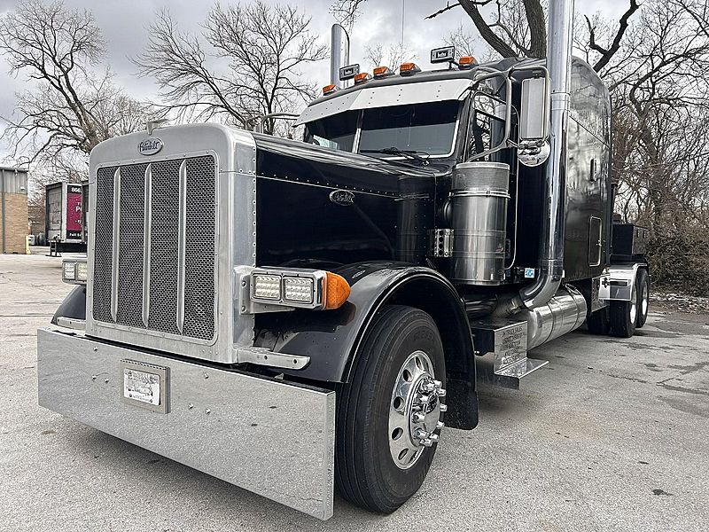 2006 Peterbilt 379