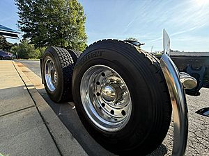 2017 Peterbilt 579