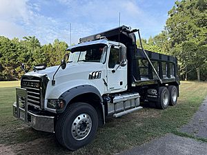 2024 Mack Granite GR64F