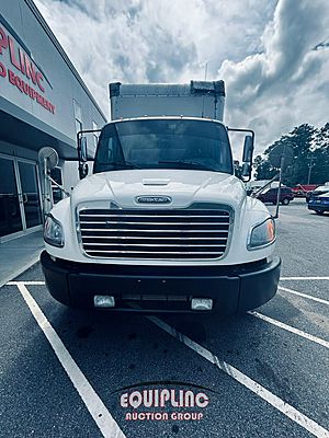 2014 Freightliner M2 - Box Van