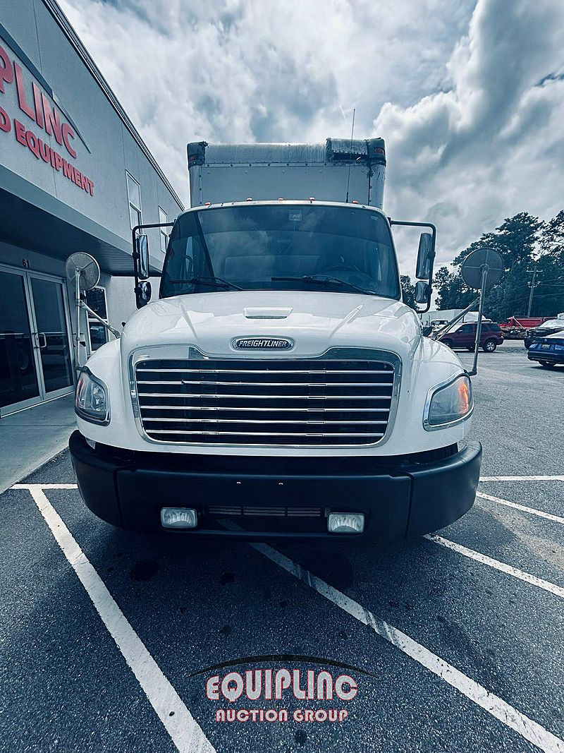 2014 Freightliner M2