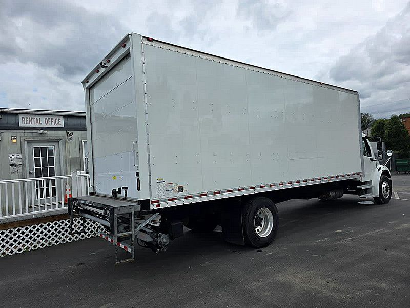 2020 Freightliner M2 106