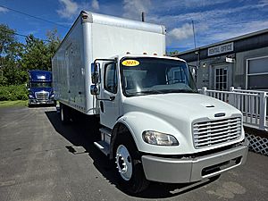 2015 Freightliner M2 106