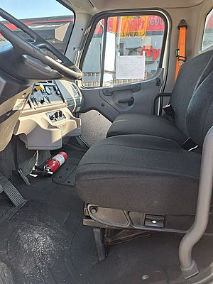 2019 Freightliner M2 106