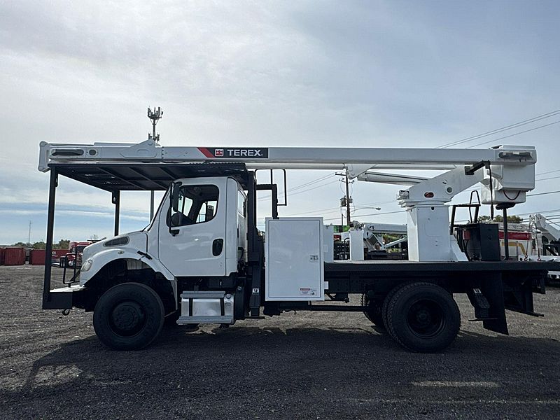 2014 Freightliner M2