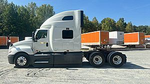 2022 International LT