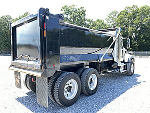 2023 Mack GR64F