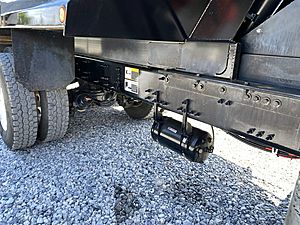 2023 Mack GR64F