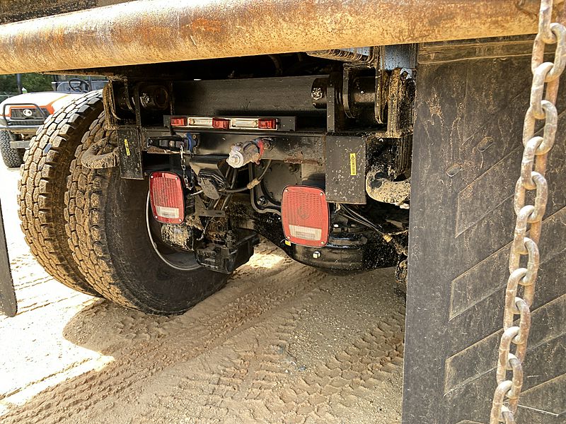 2023 Mack GR64F