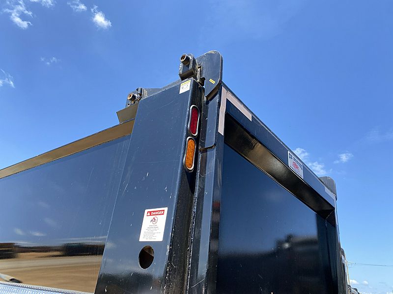 2026 Mack GR64F