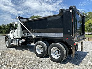 2023 Mack GR64F