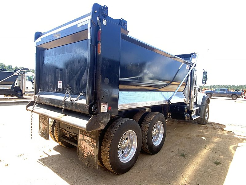 2026 Mack GR64F
