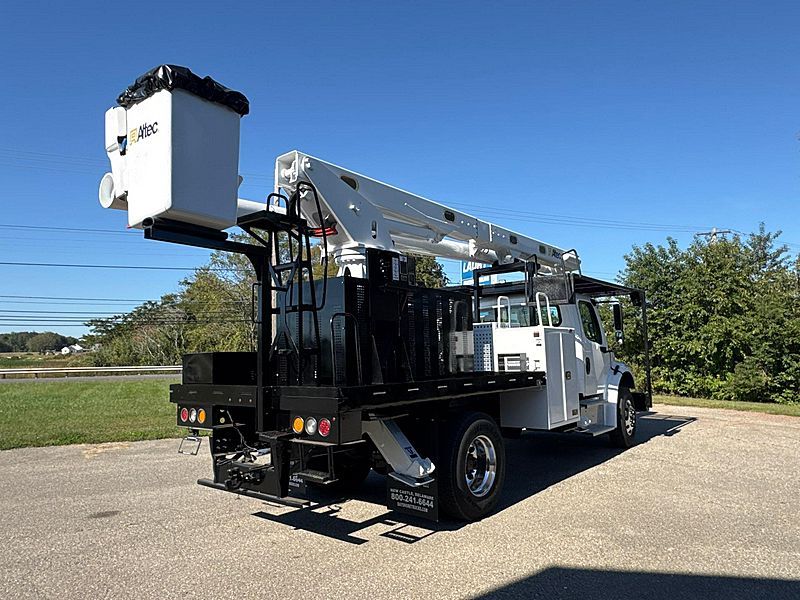 2018 Freightliner M2