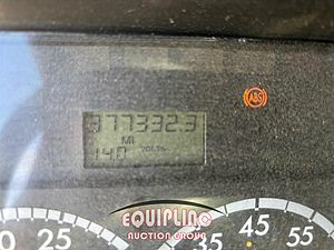 2011 Freightliner M2