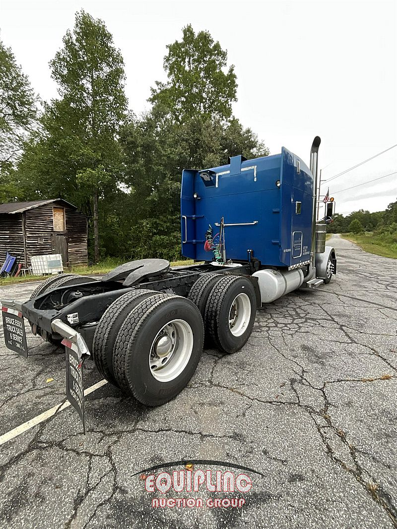 2007 Peterbilt 379