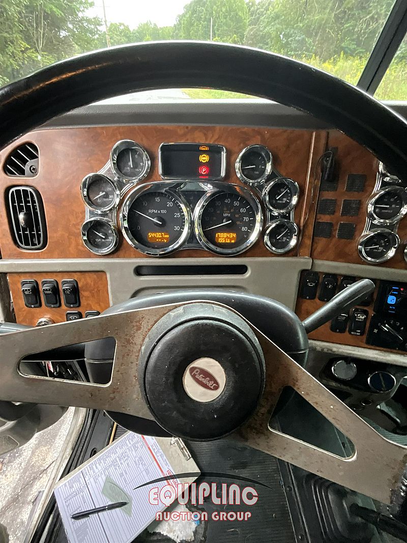 2007 Peterbilt 379