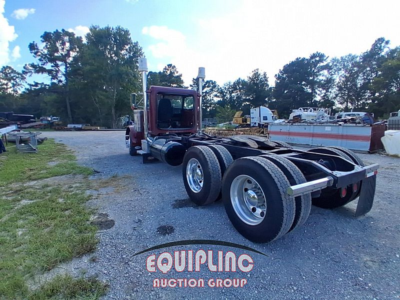 1997 Peterbilt 379