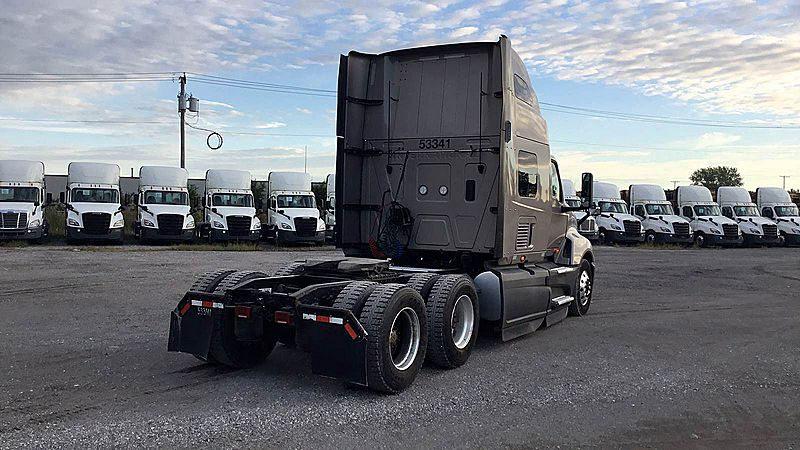 2022 International LT