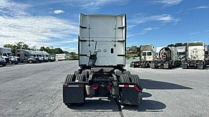 2022 International LT
