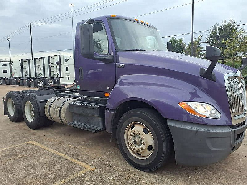 2020 International LT625