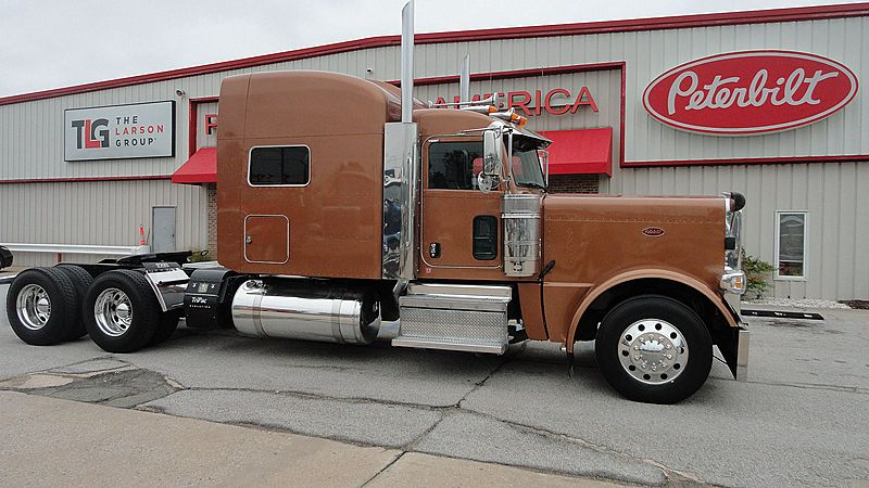 2018 Peterbilt 389