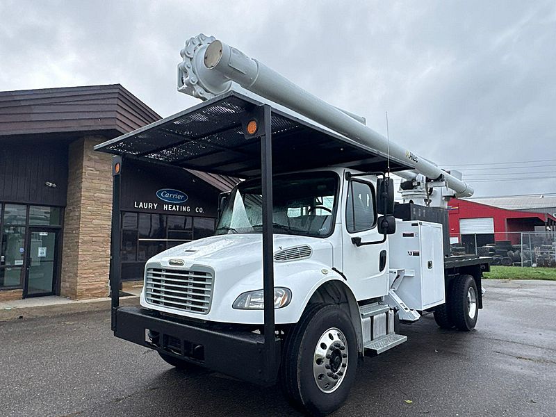 2018 Freightliner M2