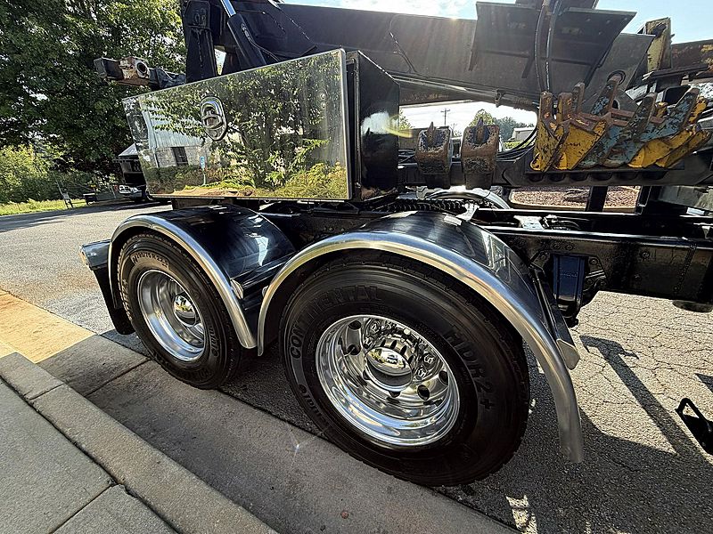 2015 Peterbilt 389