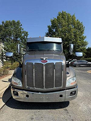 2017 Peterbilt 579