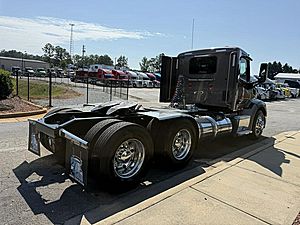 2017 Peterbilt 579