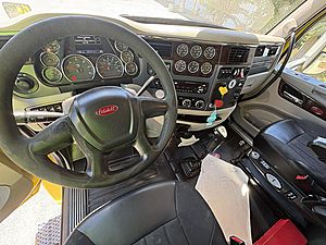 2017 Peterbilt 579