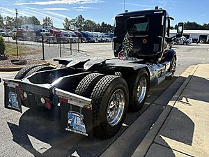 2017 Peterbilt 579