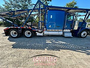 2001 Peterbilt 379 - Car Carrier