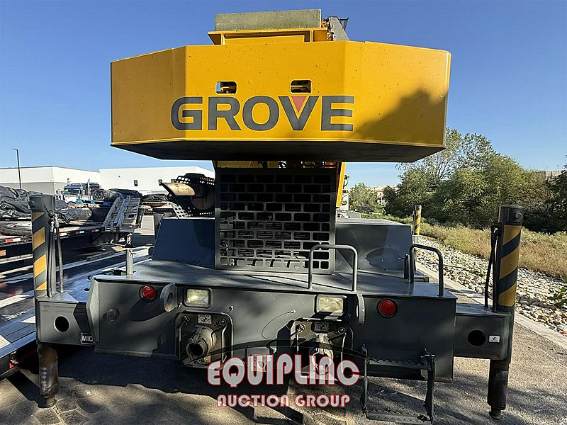 2005 GROVE RT530E