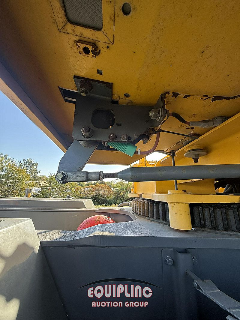 2005 GROVE RT530E