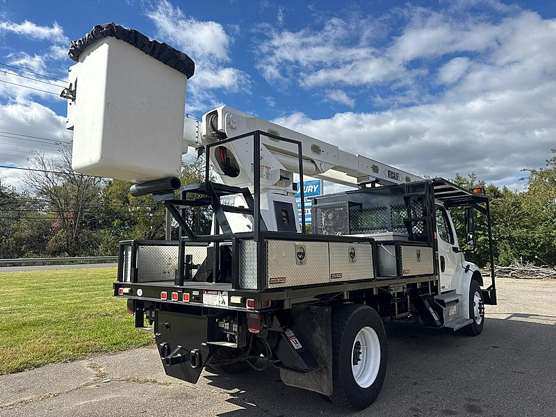 2012 Freightliner M2