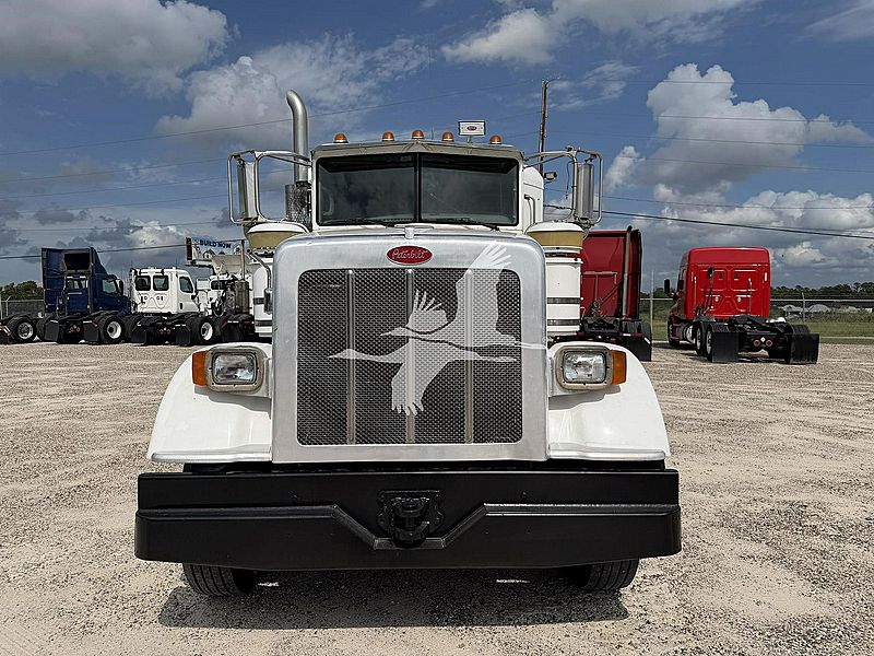 2011 Peterbilt 367