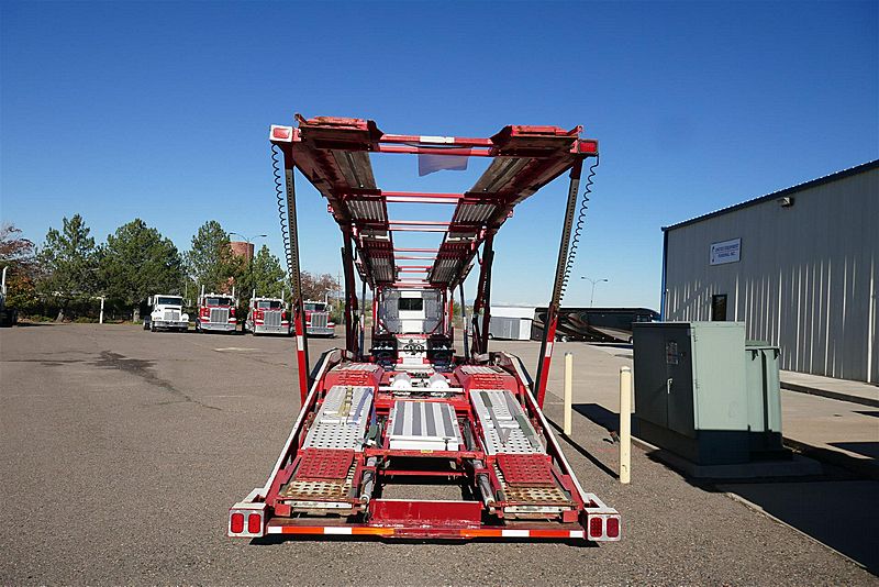 2020 Peterbilt 389