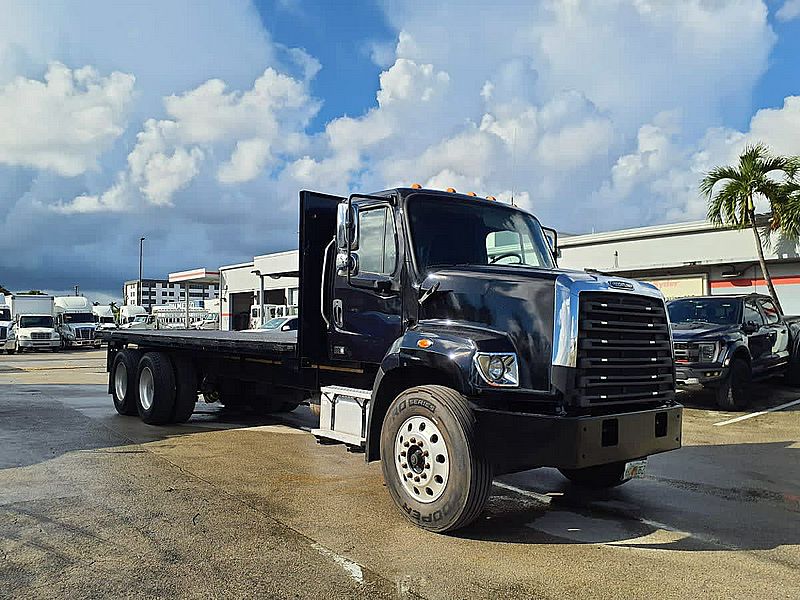 2018 Freightliner 108SD