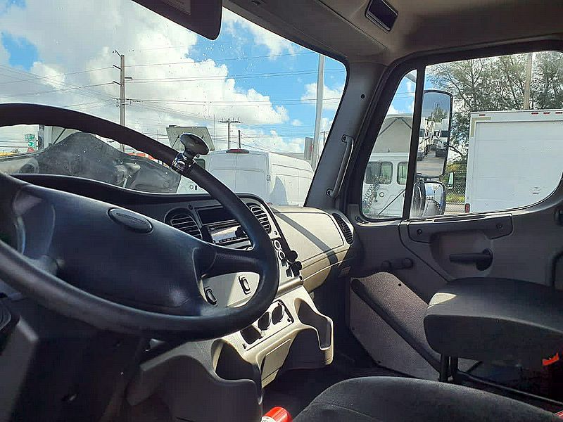 2018 Freightliner 108SD