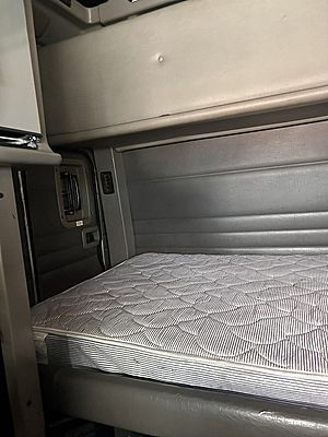 2006 Peterbilt 379