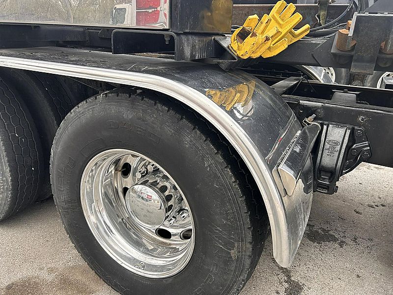 2006 Peterbilt 379