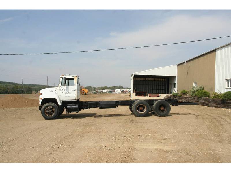 1984 Ford Cab & Chassis