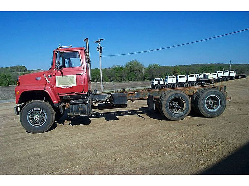 1979 Ford 9000 (For Sale) Cab & Chassis 8916