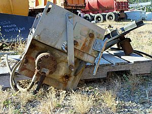 2007 Tailgate Sander - Plow Truck