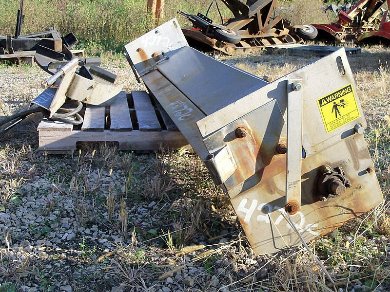 2007 Tailgate Sander