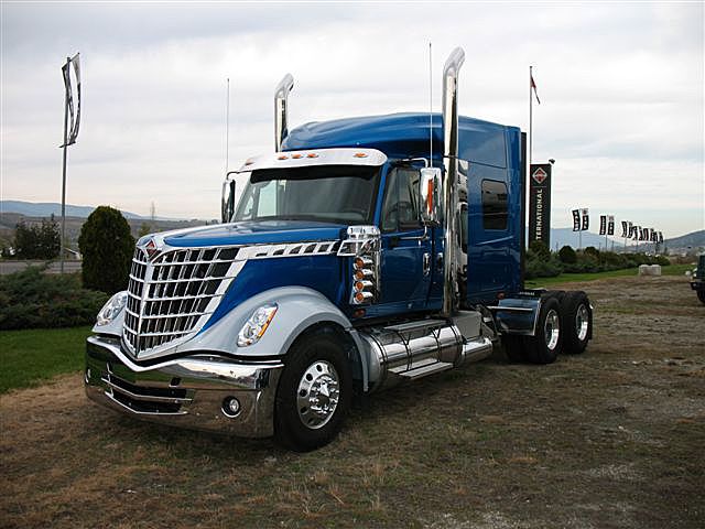 2011 International LONESTAR (For Sale) Semi Truck 10160
