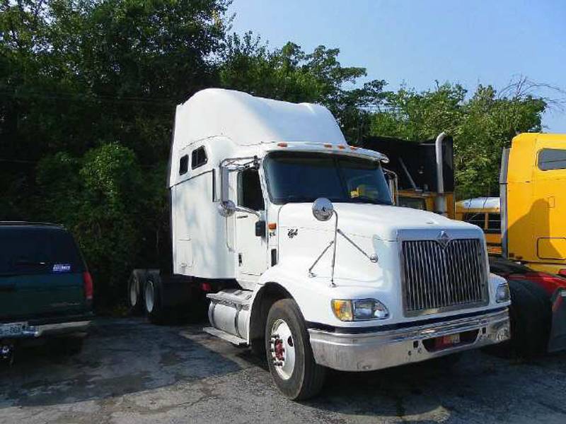 2003 International 9200i (For Sale) | Semi Truck | #3079