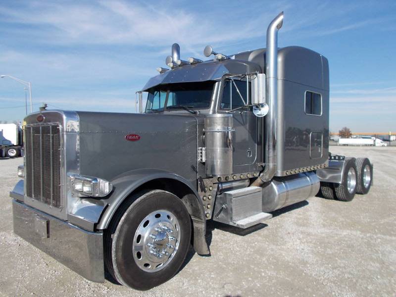 2004 Peterbilt 379 (For Sale) | 70